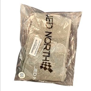 Pretty green contouring Jed North leggings!